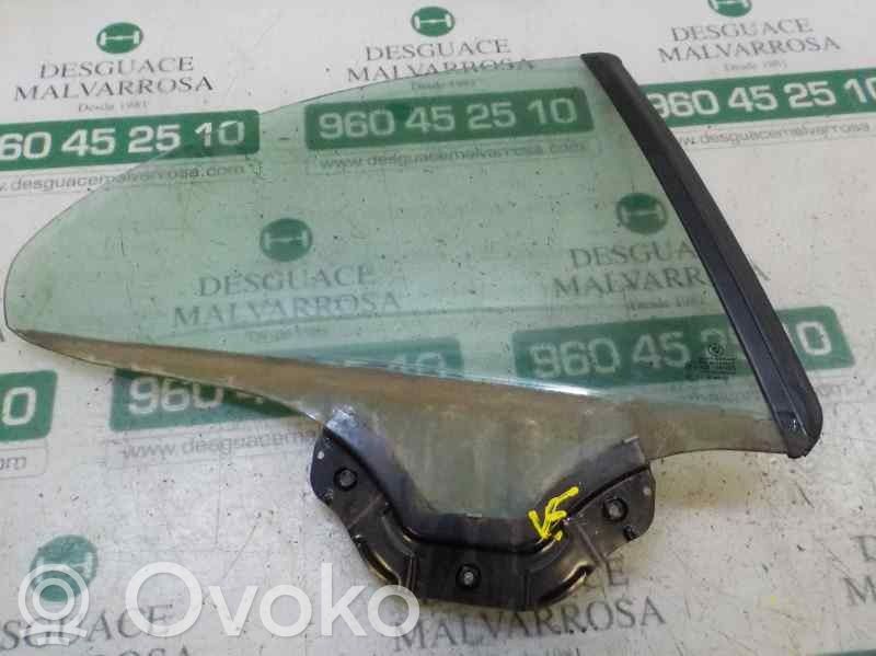 BMW 6 E63 E64 Vidrio lateral trasero 