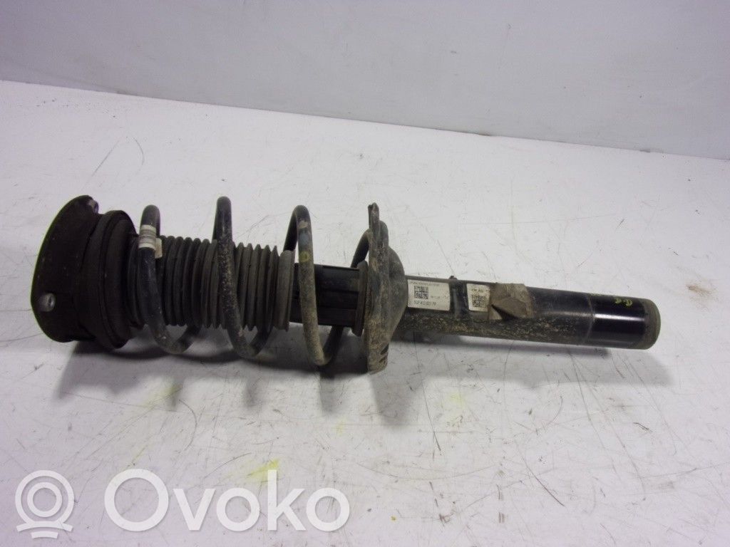 Volkswagen Tiguan Amortyzator osi przedniej ze sprężyną 