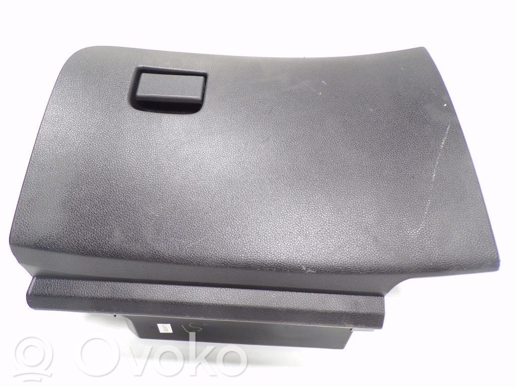 Guantera   68510HV01A,68510HV00A1A