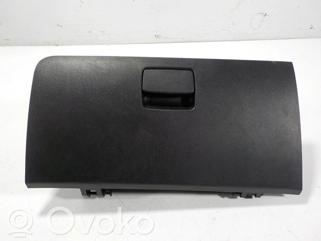 KIA Sportage Schowek deski rozdzielczej 