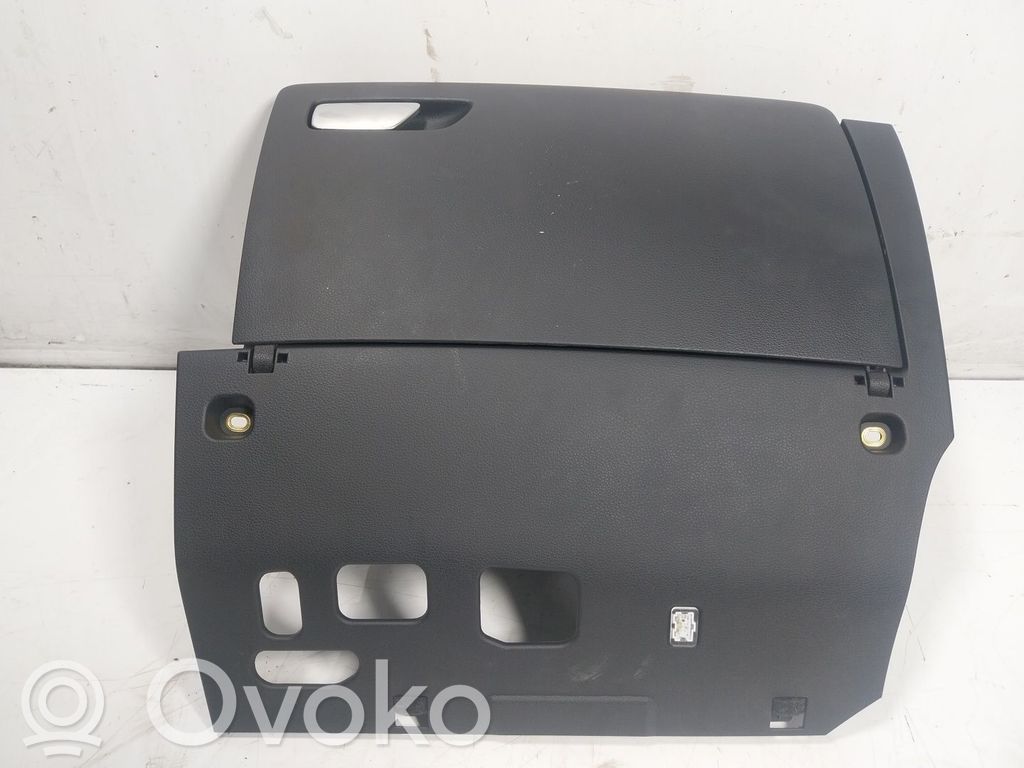 Handschuhfach   8V1857035D6PS
