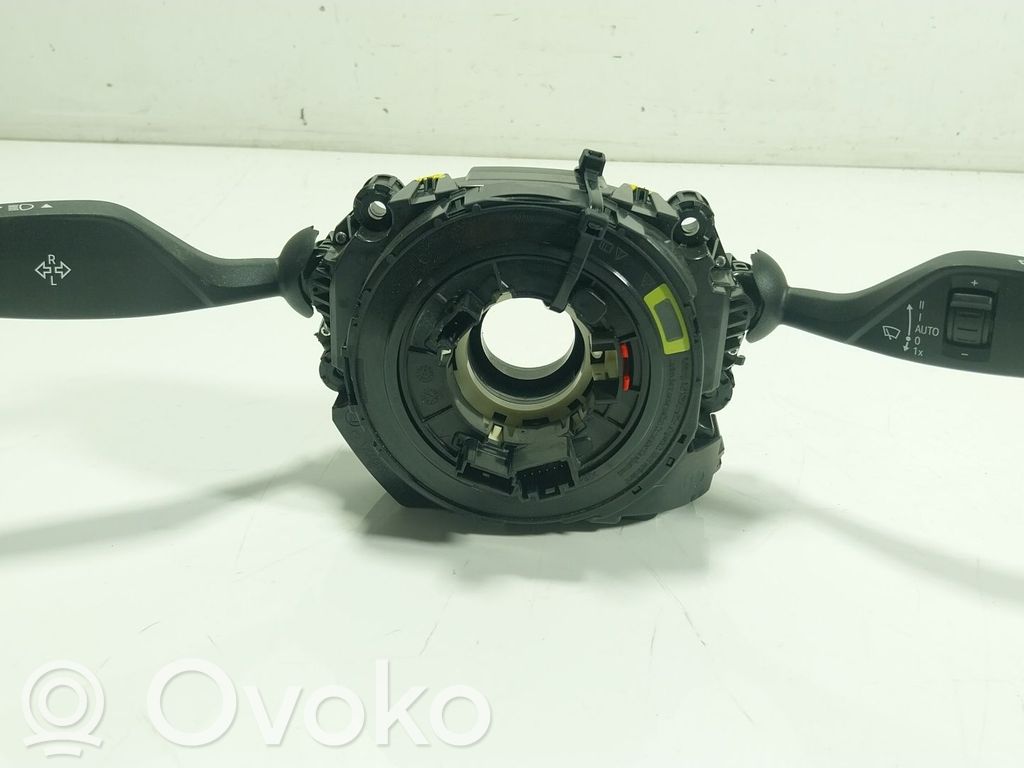 BMW 2 F46 Indicator stalk 