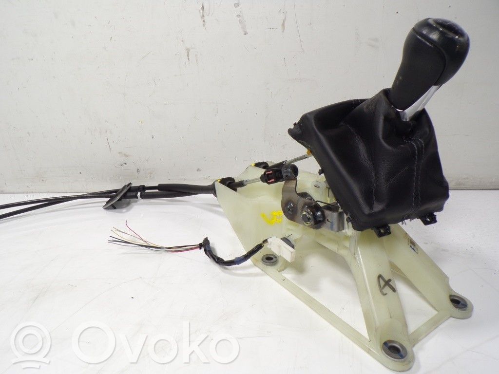 Gear shift rod   BJS746100