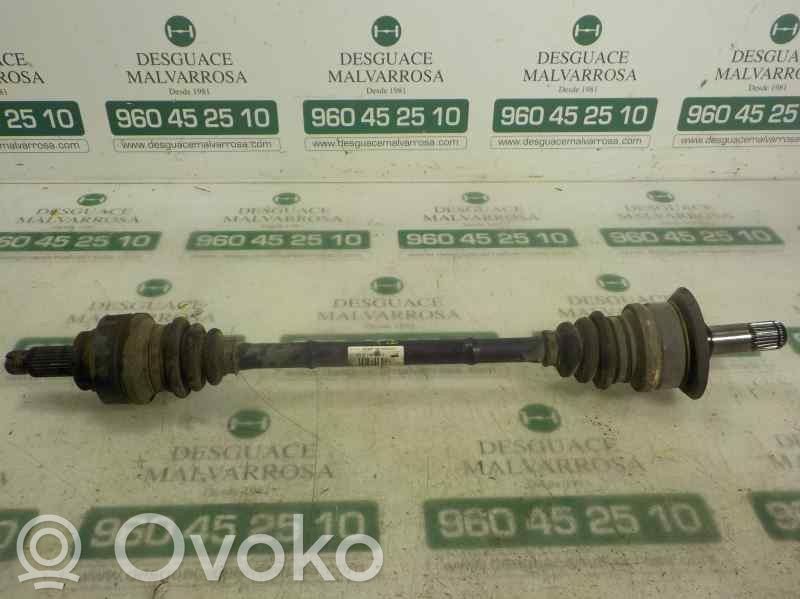 Eje de transmisión trasero   33208680347,7597681