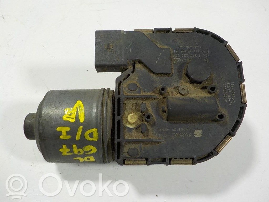 Pyyhkimen moottori   5P0955119E