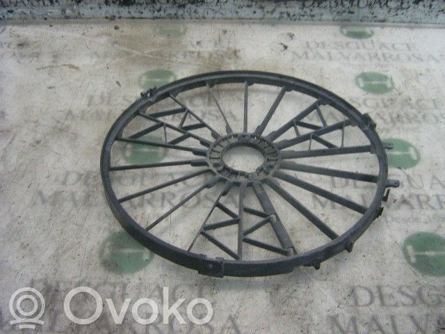 Salono oro latakas (-ai)