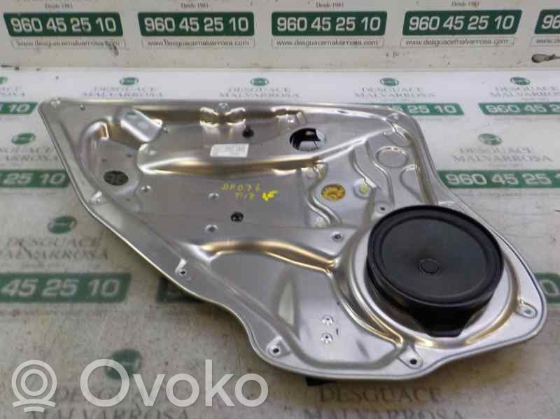Mercedes-Benz C W204 Meccanismo di sollevamento del finestrino posteriore senza motorino