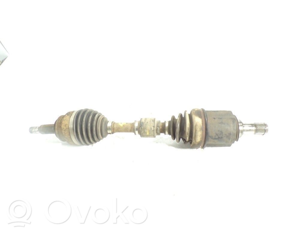 Eje de transmisión delantero   3815A075