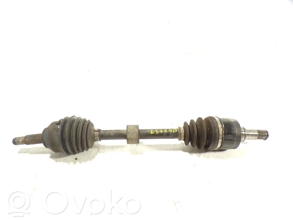 Etuvetoakseli   FD8225600B