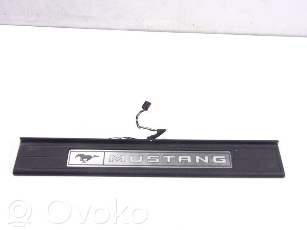 Ford Mustang VI Cerniere del vano motore/cofano 