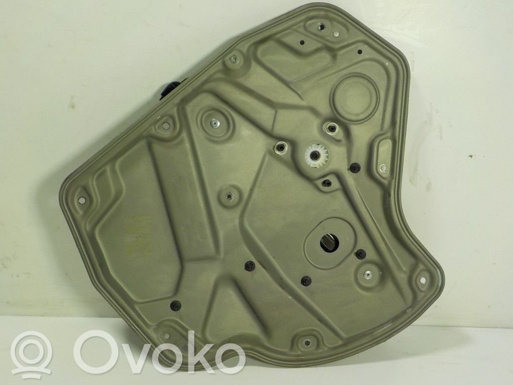 Skoda Octavia Mk2 (1Z) Meccanismo di sollevamento del finestrino posteriore senza motorino