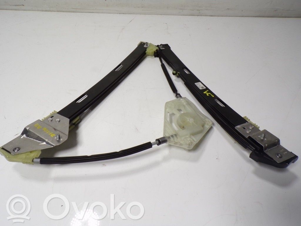 Regulador manual de la ventanilla delantera   82G837462,82G837462