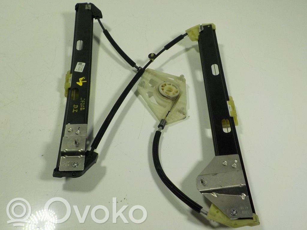 Regulador manual de la ventanilla delantera   82G837461,82G837461