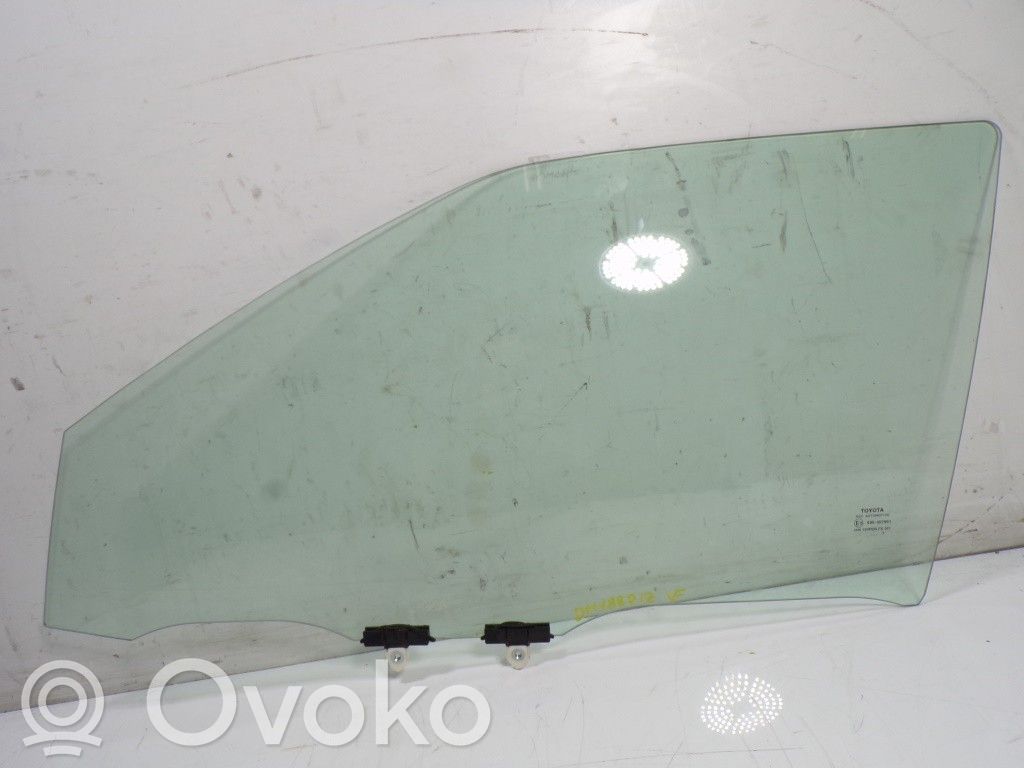 Toyota Yaris Vetro del finestrino della portiera anteriore - quattro porte