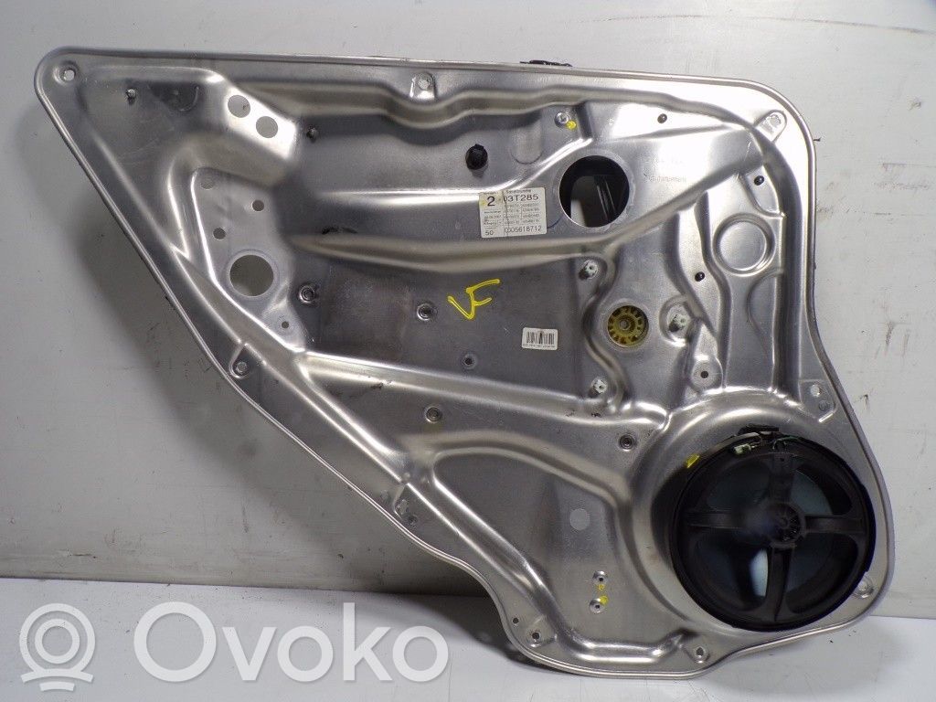 Mechanizm podnoszenia szyby tylnej bez silnika   A2127301779,A247600784