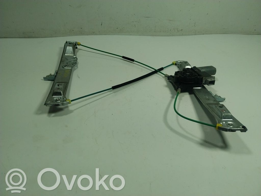 Opel Corsa E Regulador manual de la ventanilla delantera 