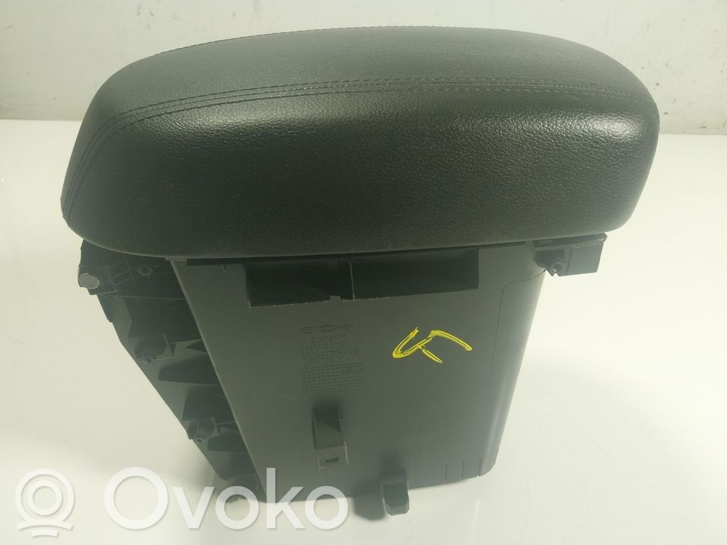 KIA Sportage Reposabrazos 