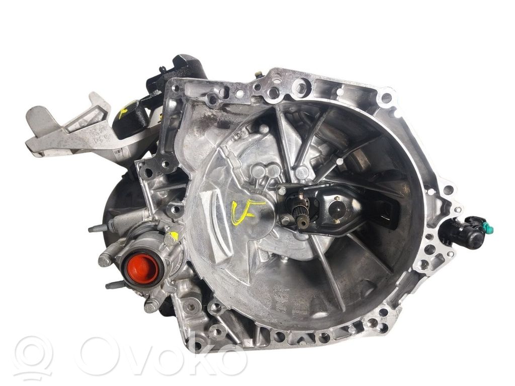 Opel Corsa F Scatola del cambio manuale a 5 velocità