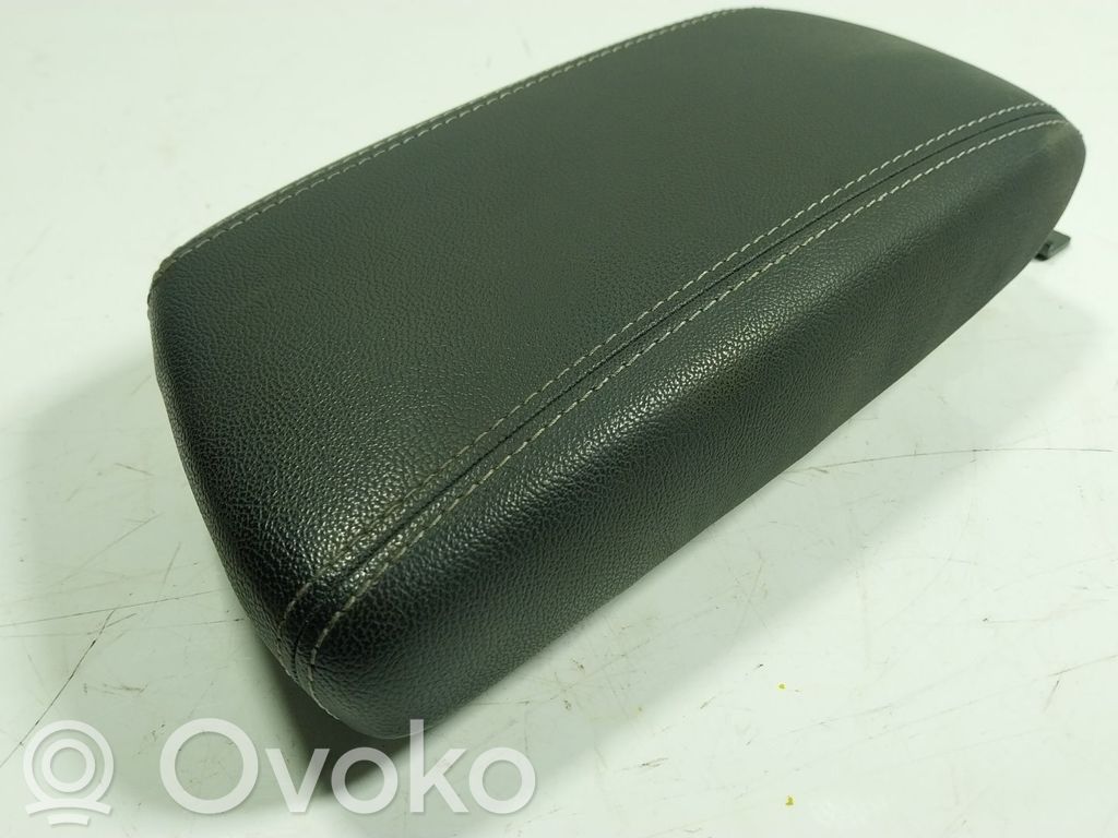 Reposabrazos   84660G5000CN1
