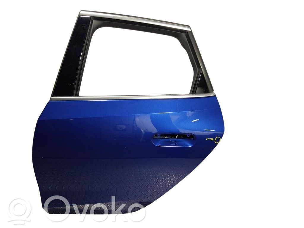 BMW 2 F46 Puerta trasera 