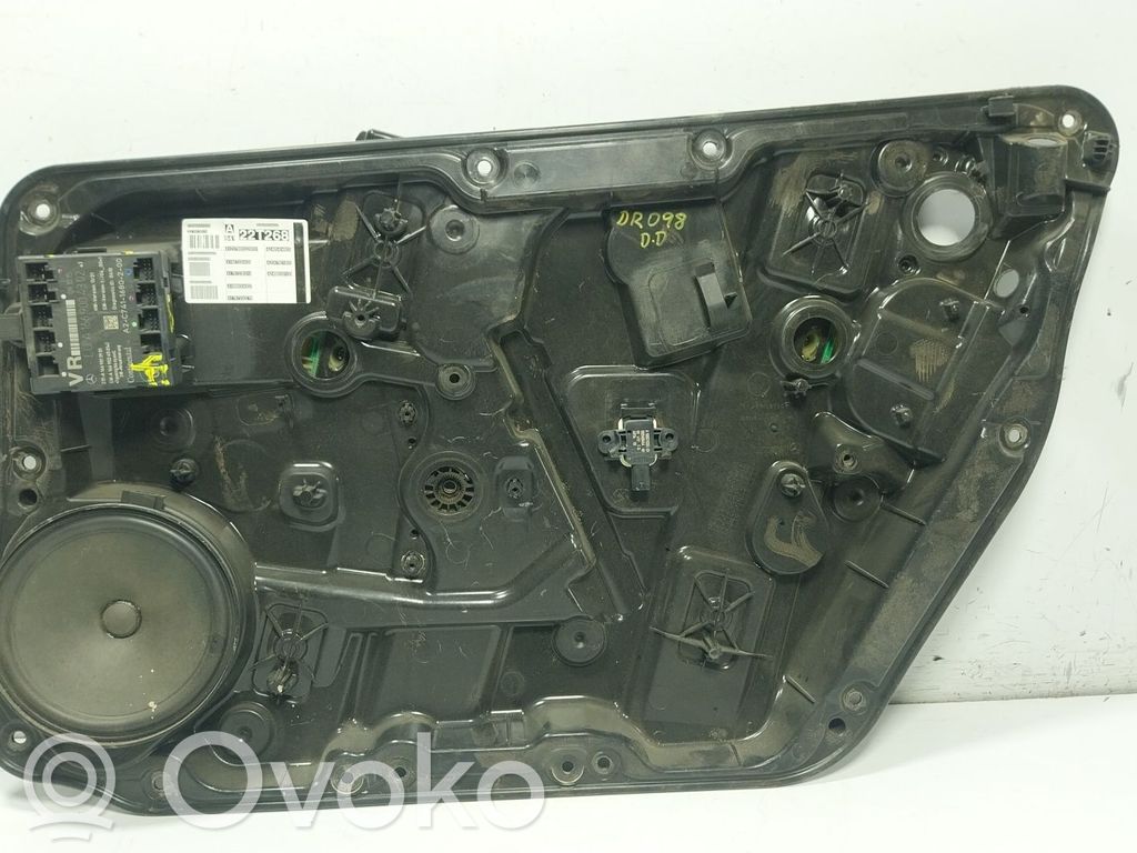 Mercedes-Benz A W176 Alzacristalli manuale della portiera anteriore