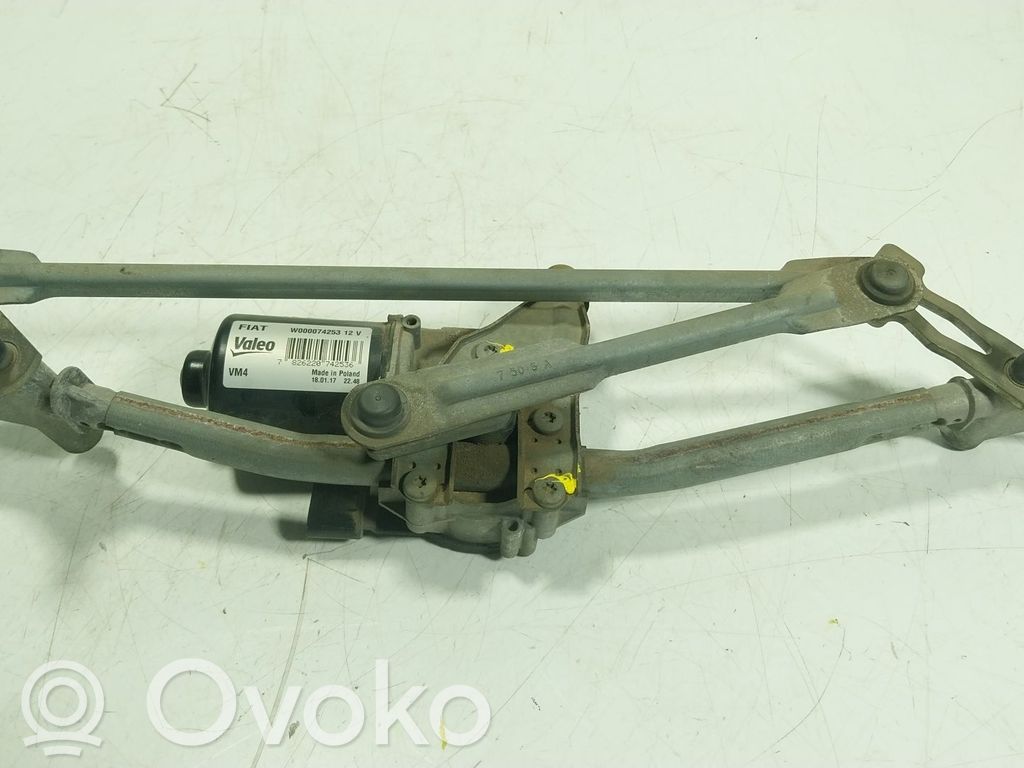 Pyyhkimen moottori   52069330