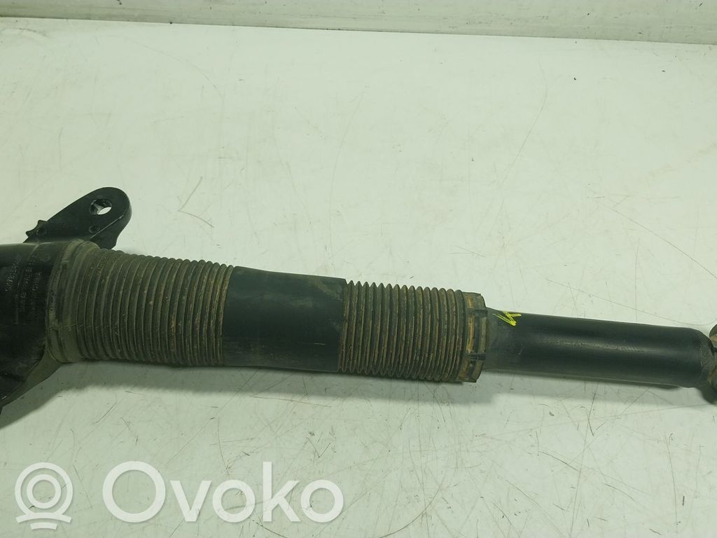 Rear shock absorber/damper   J9C1776
