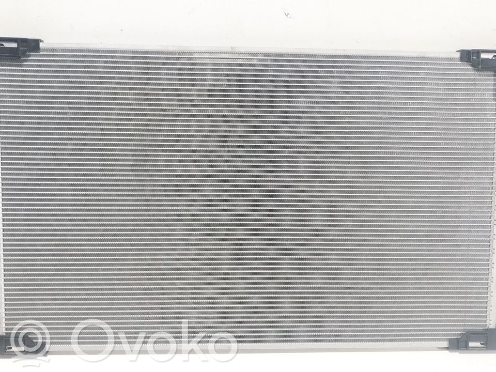 Toyota Yaris Radiator răcire A/C (condensor)
