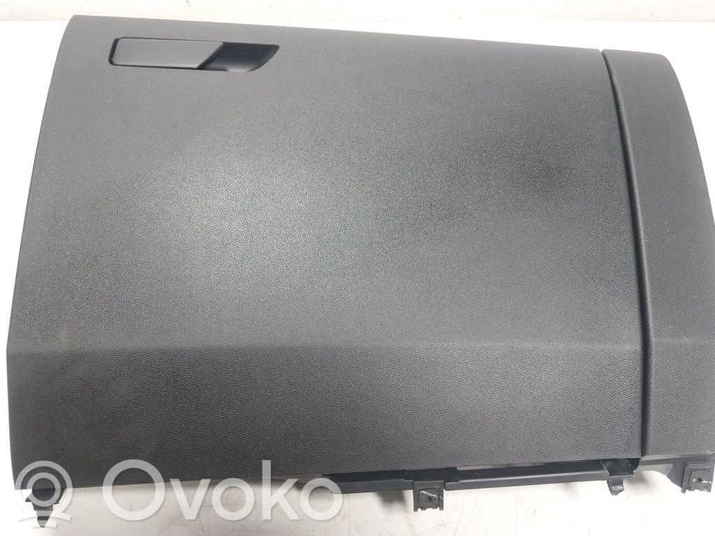 Handschuhfach   5FB857095J