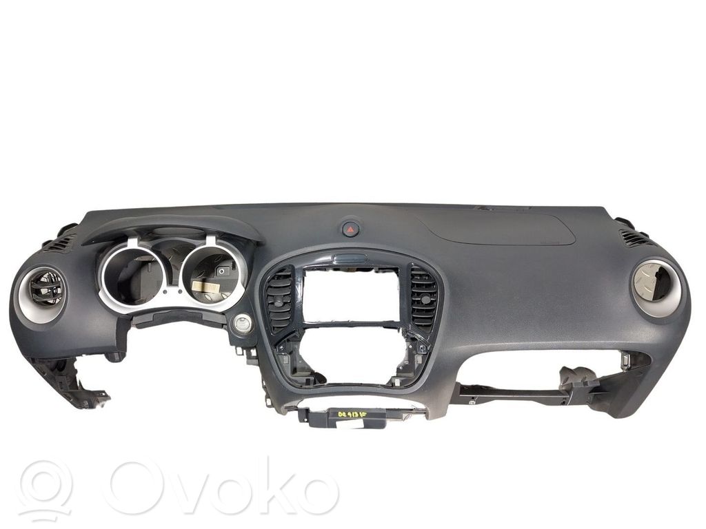 Panel de instrumentos   682001KP0A