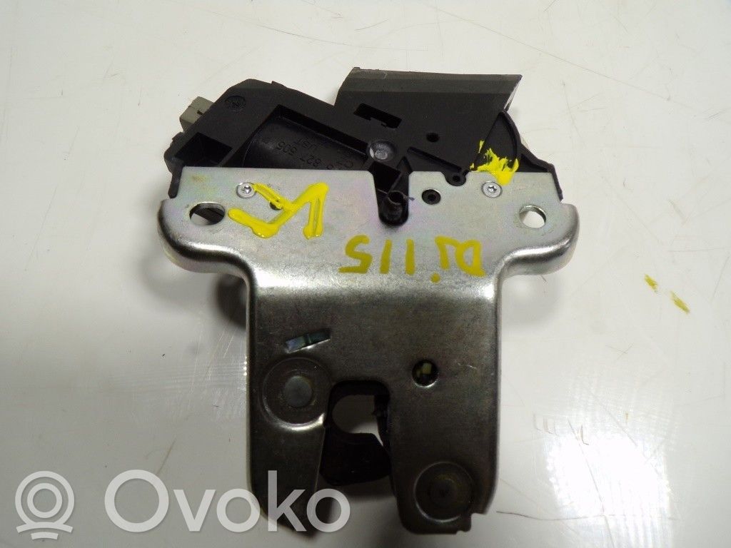 Tailgate lock latch   4F5827505D,4F5827505D