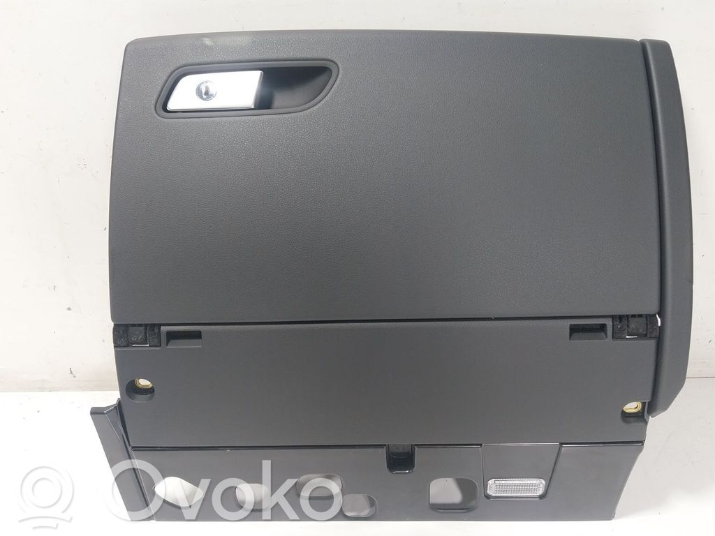 Guantera   4G1857124,4G8857035D
