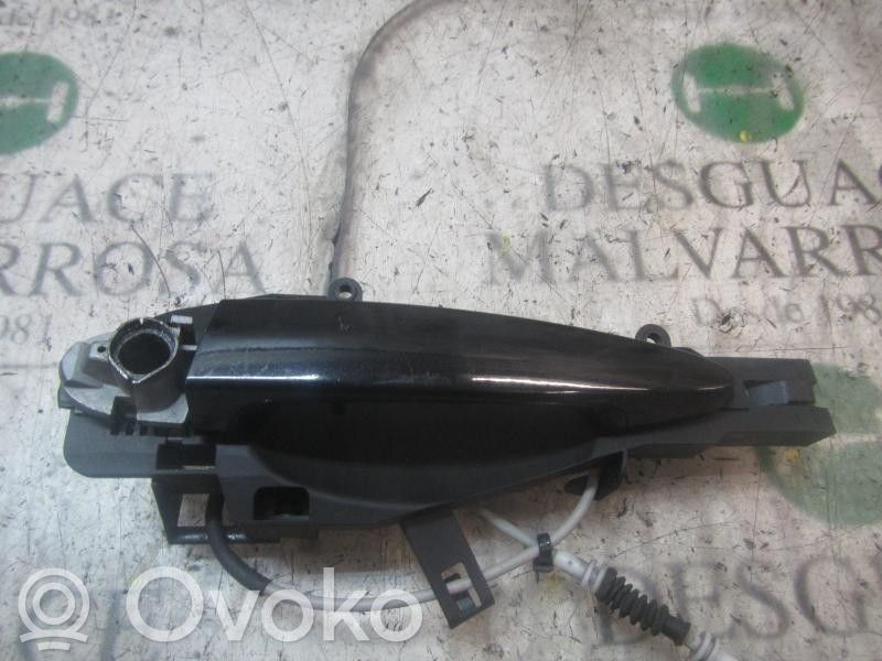 Manecilla externa puerta delantera   51217207563