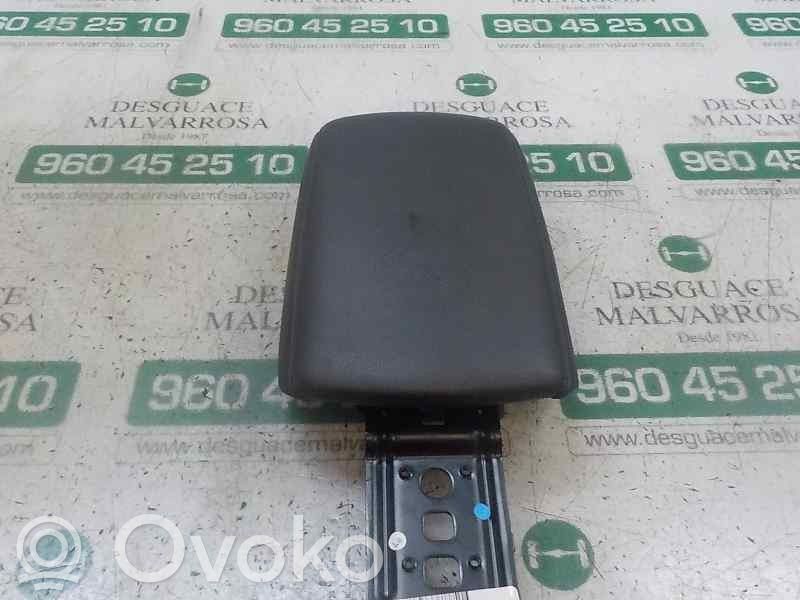 Ford Focus Armrest 