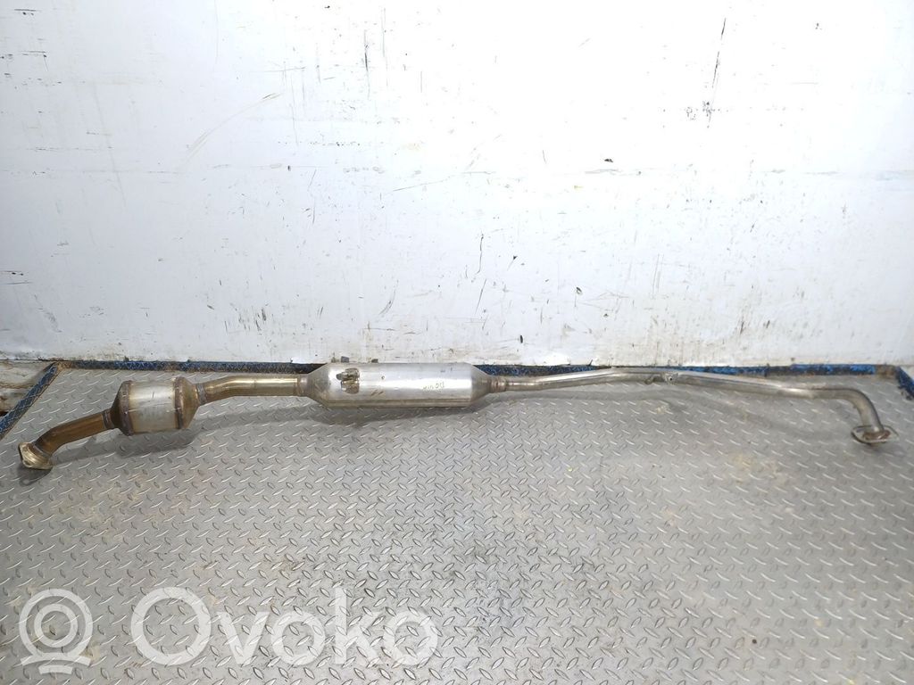 Toyota Yaris Filtr cząstek stałych Katalizator / FAP / DPF 
