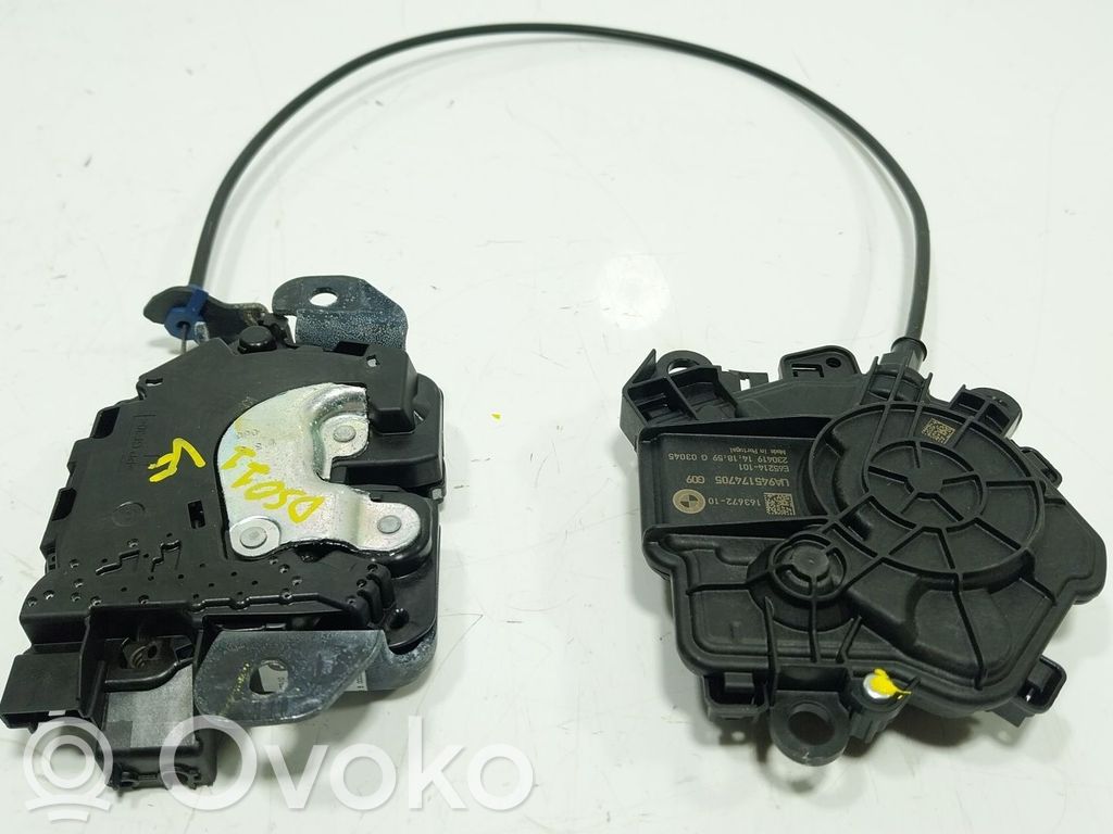 BMW XM Tailgate lock latch 