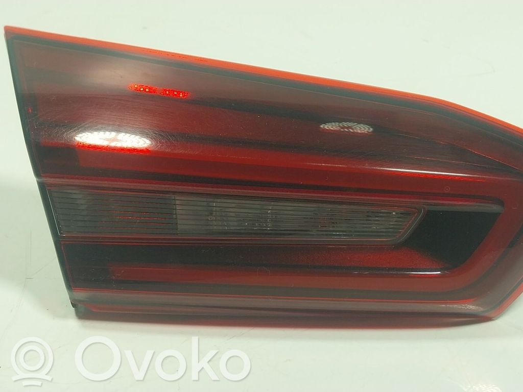 Ford Focus Aizmugurējais lukturis virsbūvē 