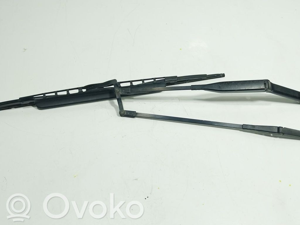 Ramię wycieraczki szyby przedniej / czołowej   65409200