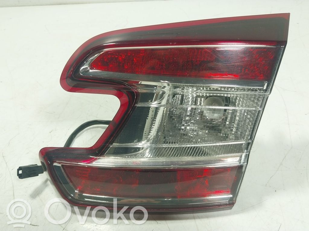 Lampa tylna   265500027R