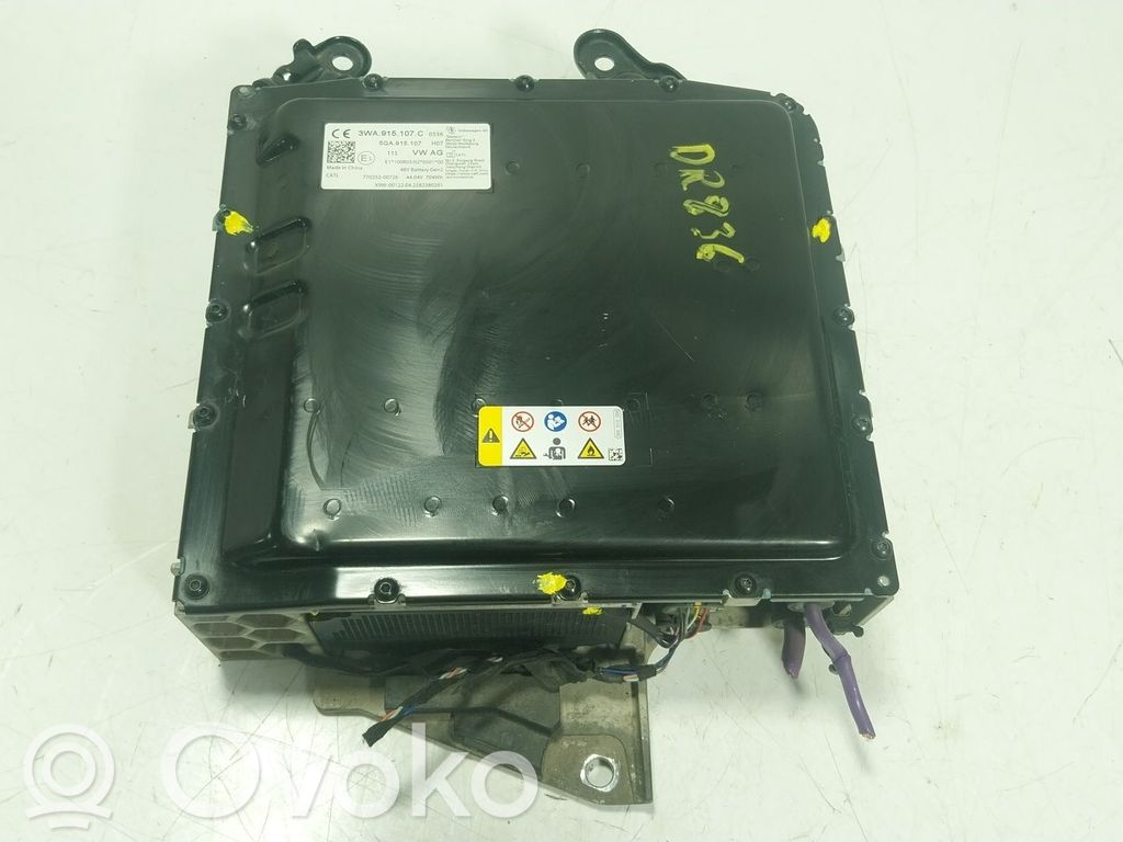 Spannungswandler   3WA915107C