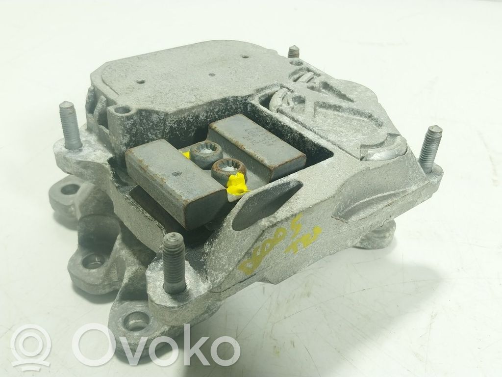 Audi A6 C7 Moottorin kiinnikekorvake 