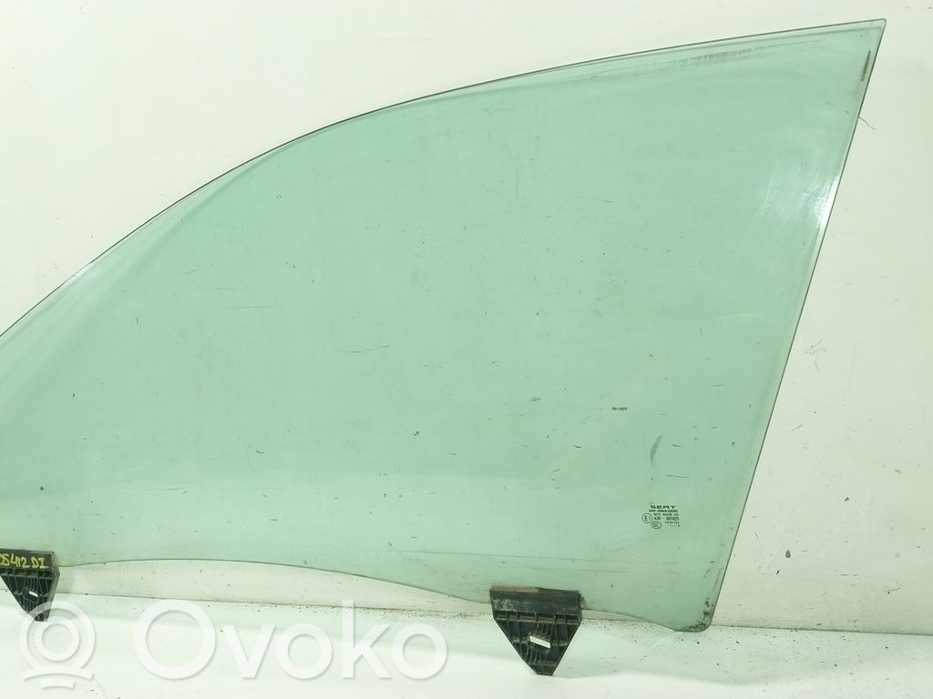 Seat Exeo (3R) Szyba drzwi przednich 