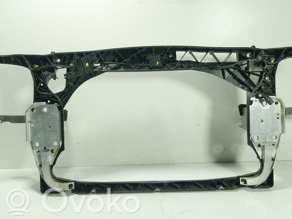 Audi A6 C7 Pannello di supporto del radiatore