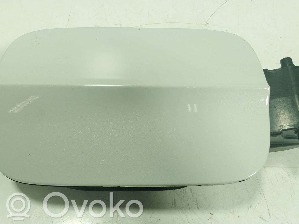 Einfülldeckel für den Kraftstofftank   8V4809906