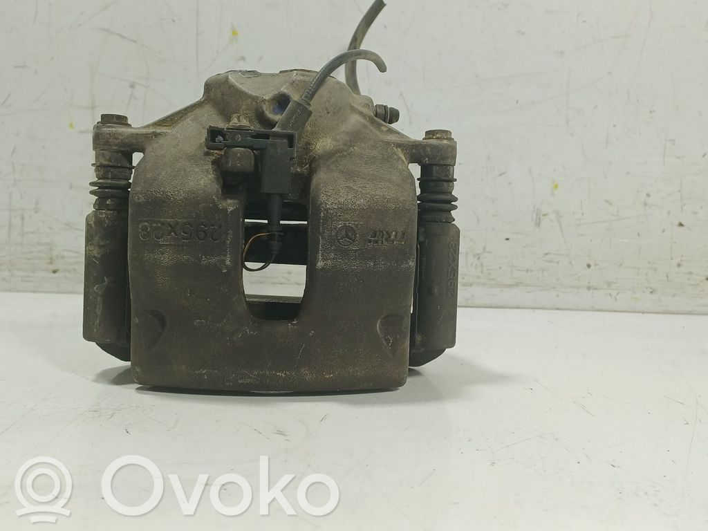 Mercedes-Benz C W204 Pinza del freno anteriore 
