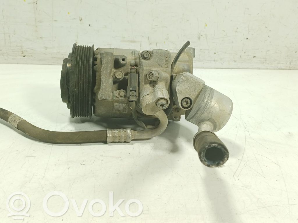 Mercedes-Benz C W204 Compressore aria condizionata (A/C) (pompa) 