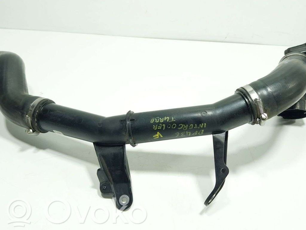 Volvo XC40 Furtun/conductă intercooler