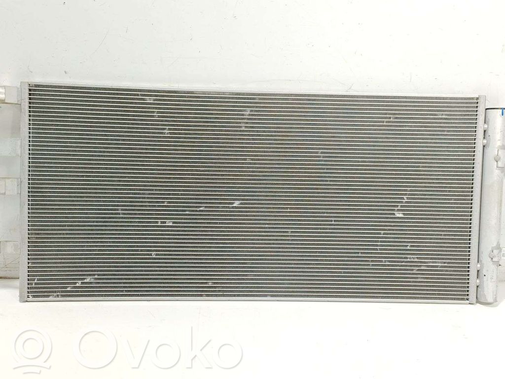Volkswagen Amarok II Radiateur condenseur de climatisation