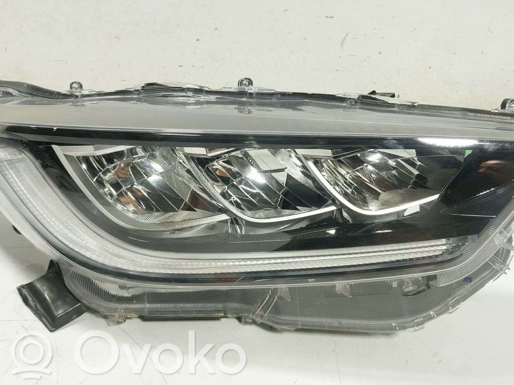 Toyota Yaris XP210 Faro/fanale
