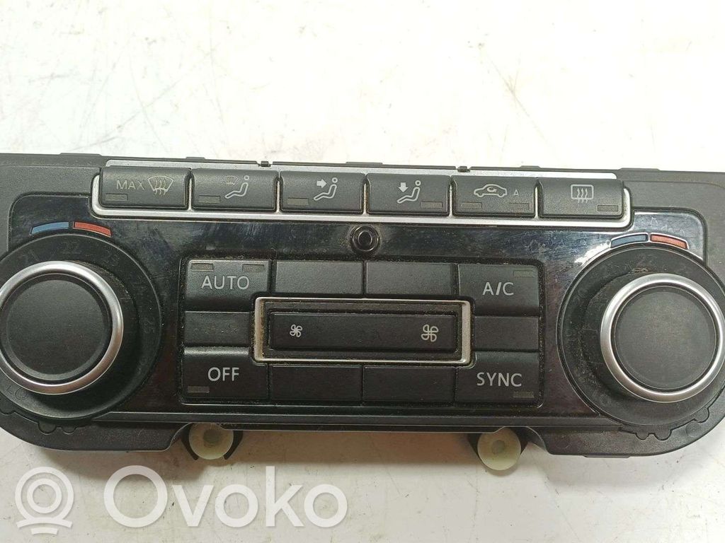 Volkswagen Golf SportWagen Panel klimatyzacji 